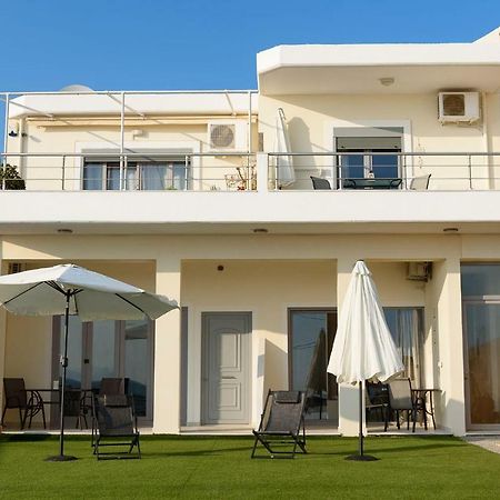 Coral Sea Apartment Kokkinos Pirgos Exteriör bild