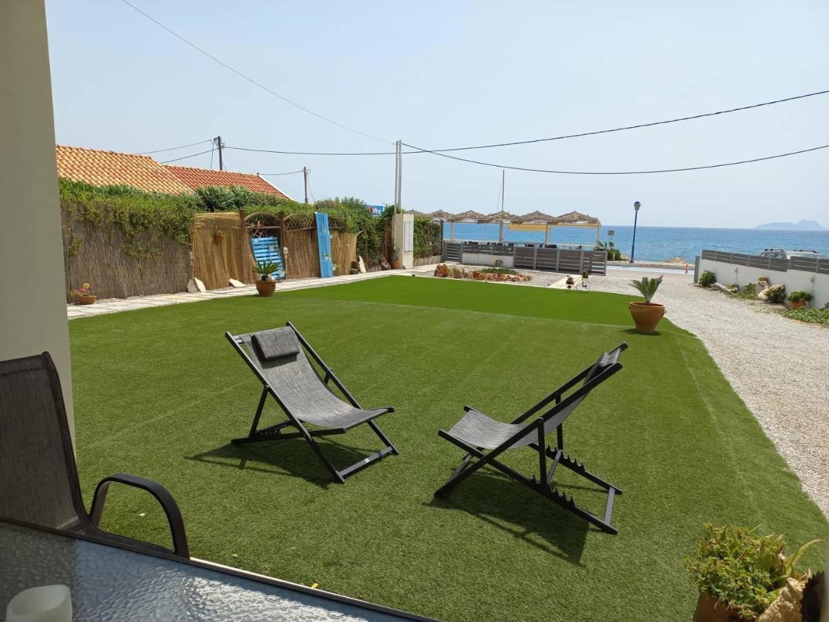 Coral Sea Apartment Kokkinos Pirgos Exteriör bild