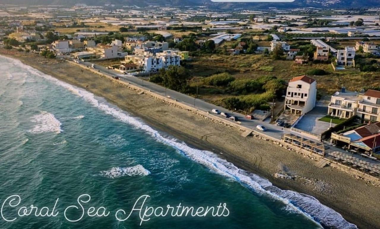 Coral Sea Apartment Kokkinos Pirgos Exteriör bild